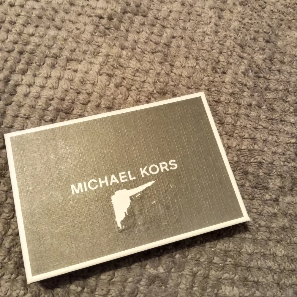 Michael kors wallet - Picture 2 of 3